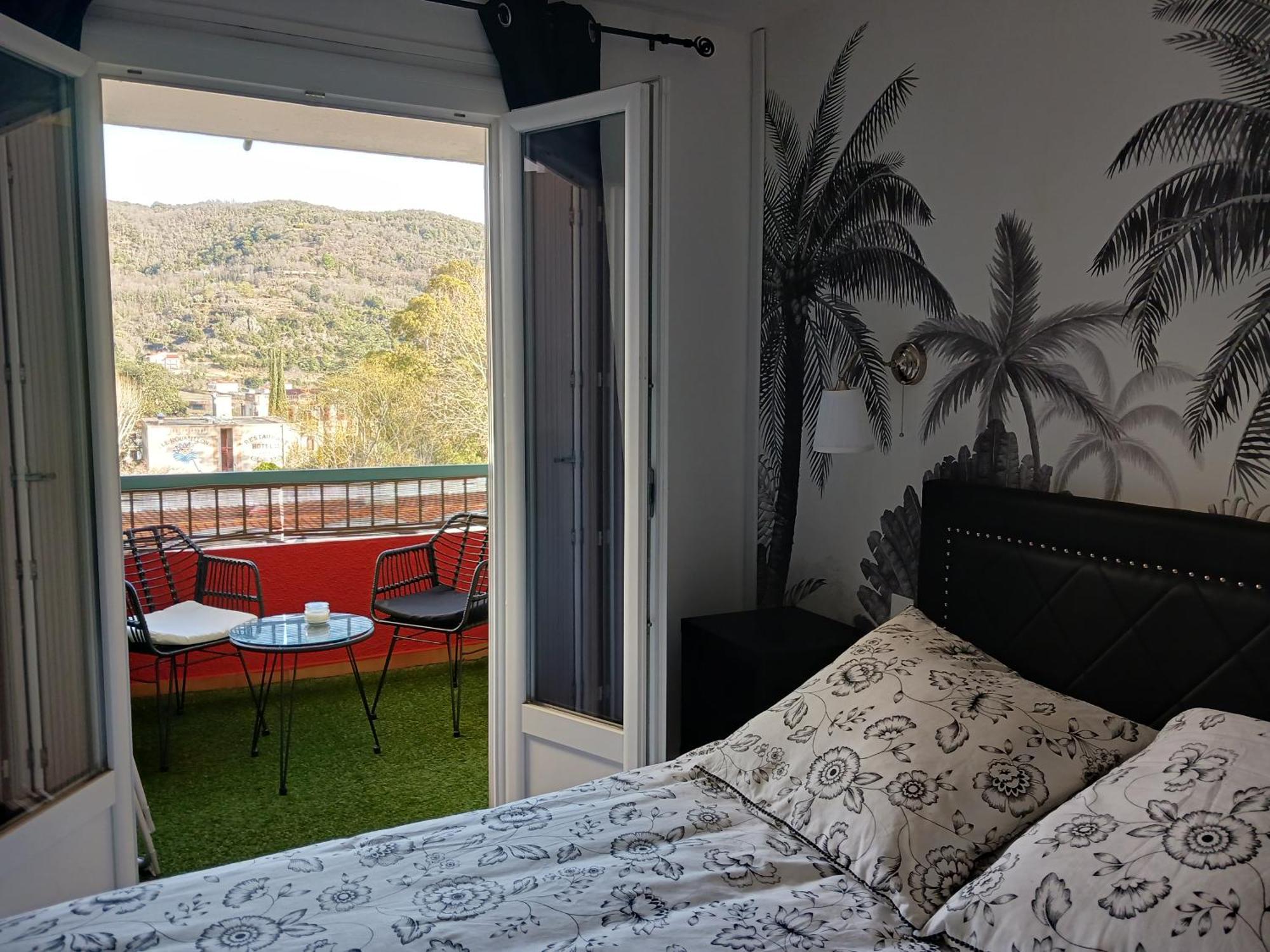 Appartement Idéal pour Stage ou Formation à Amélie-les-Bains-Palalda Extérieur photo
